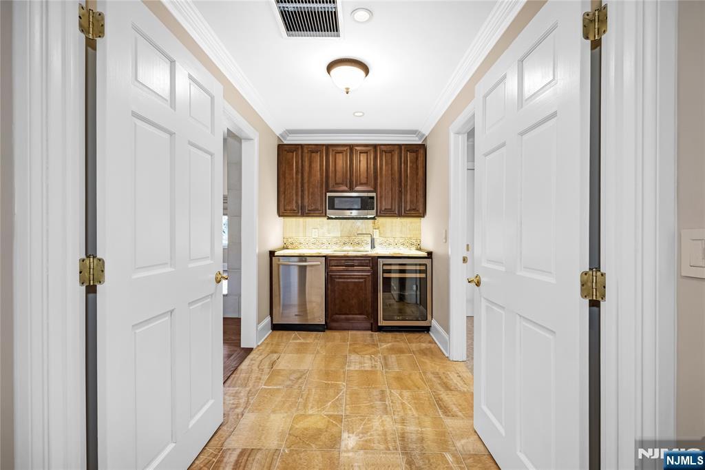 7 Orchard Lane