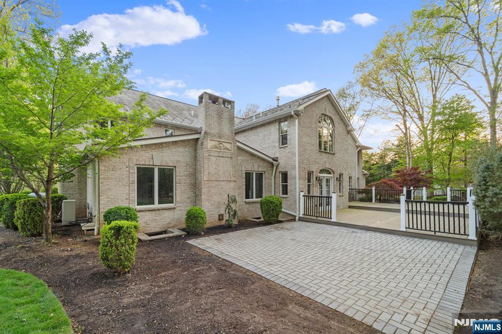 7 Orchard Lane