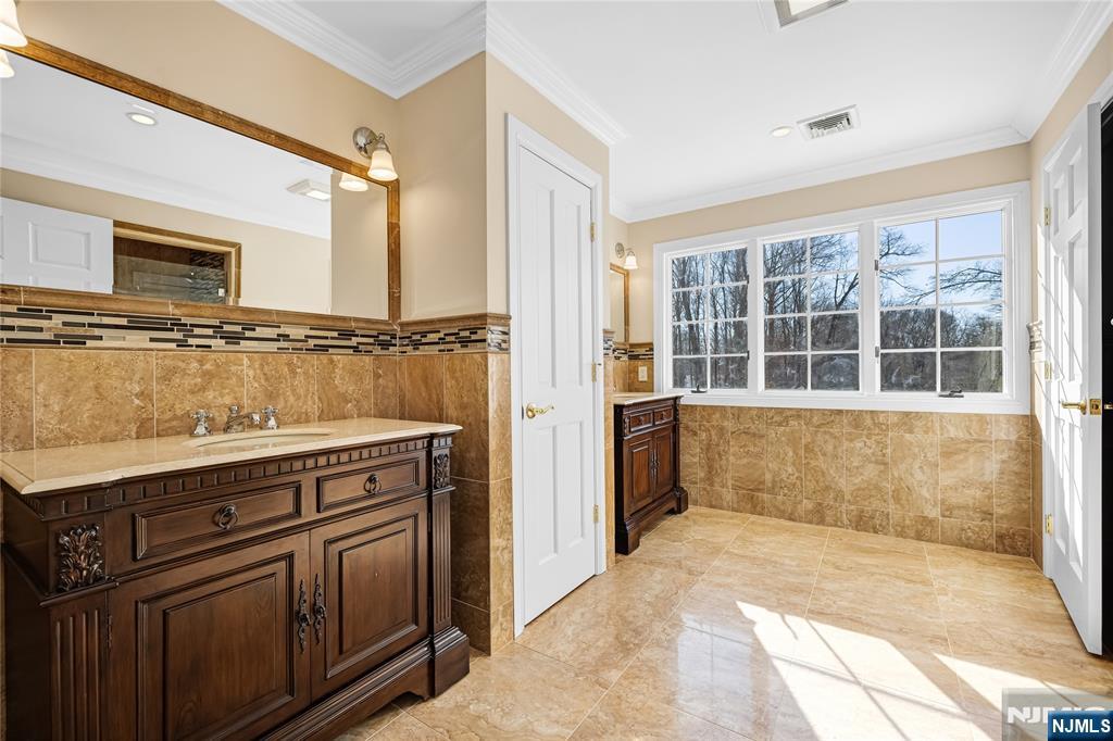 7 Orchard Lane
