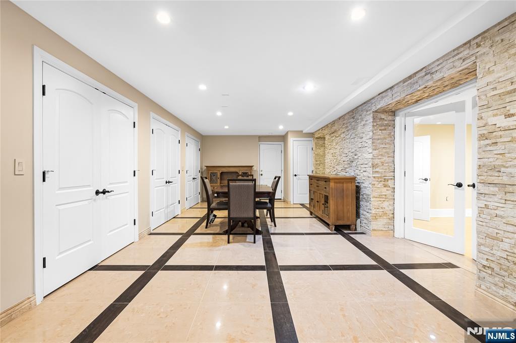 7 Orchard Lane