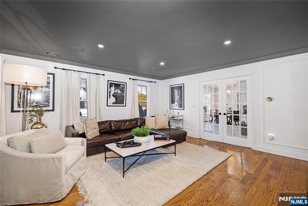 4 Deer Trail