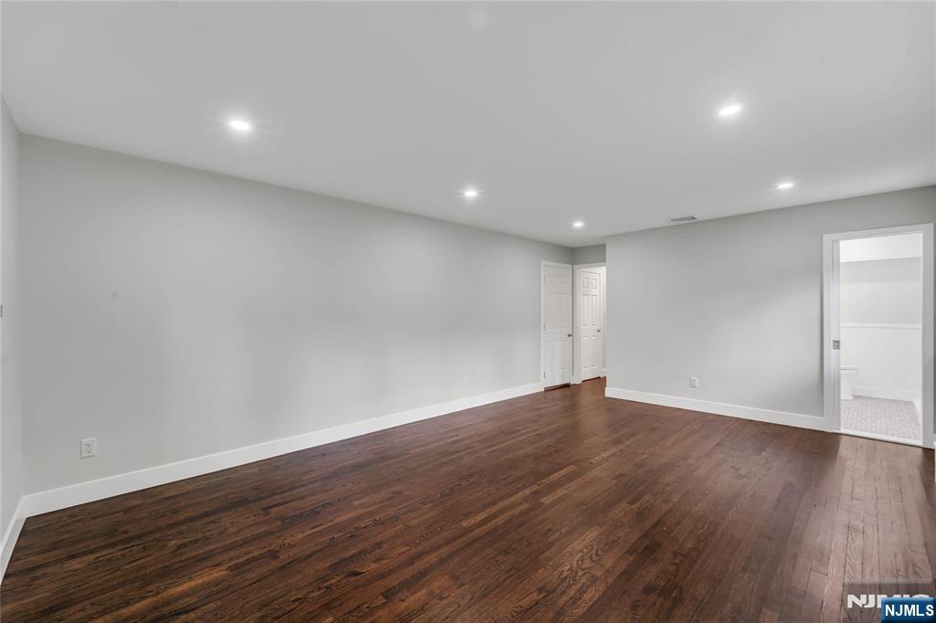 14 Raymond Street