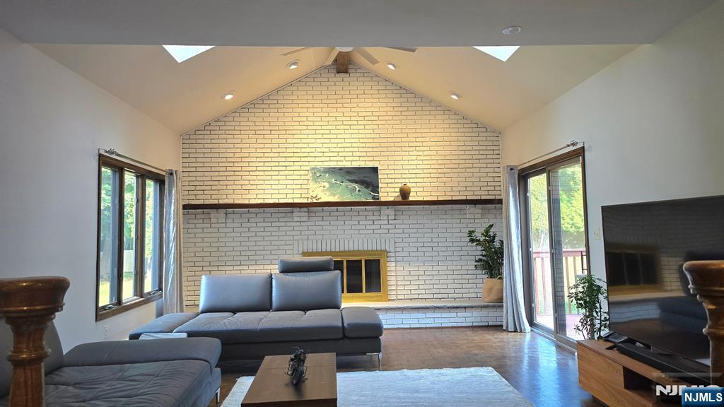 7 Herbst Road