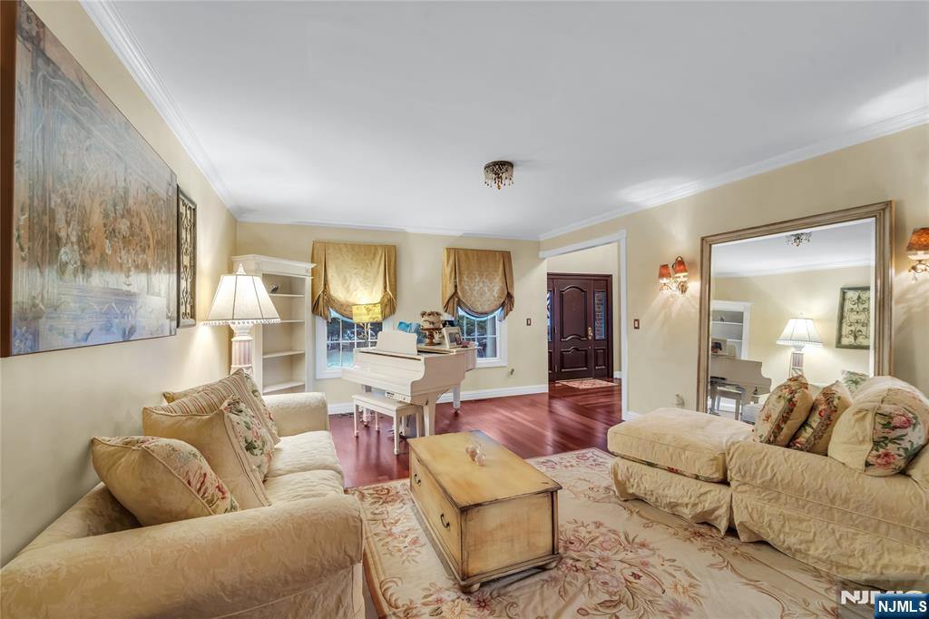 136 Tappan Road