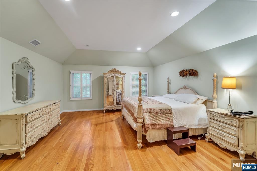 136 Tappan Road