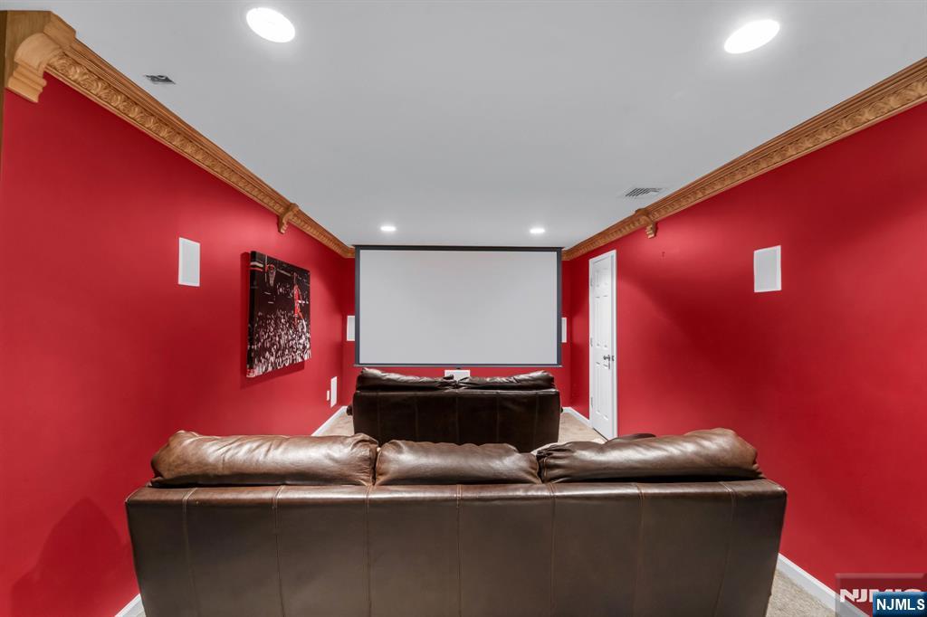 136 Tappan Road