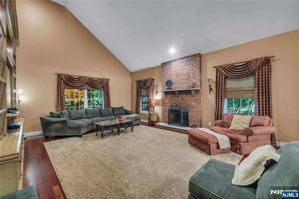 136 Tappan Road