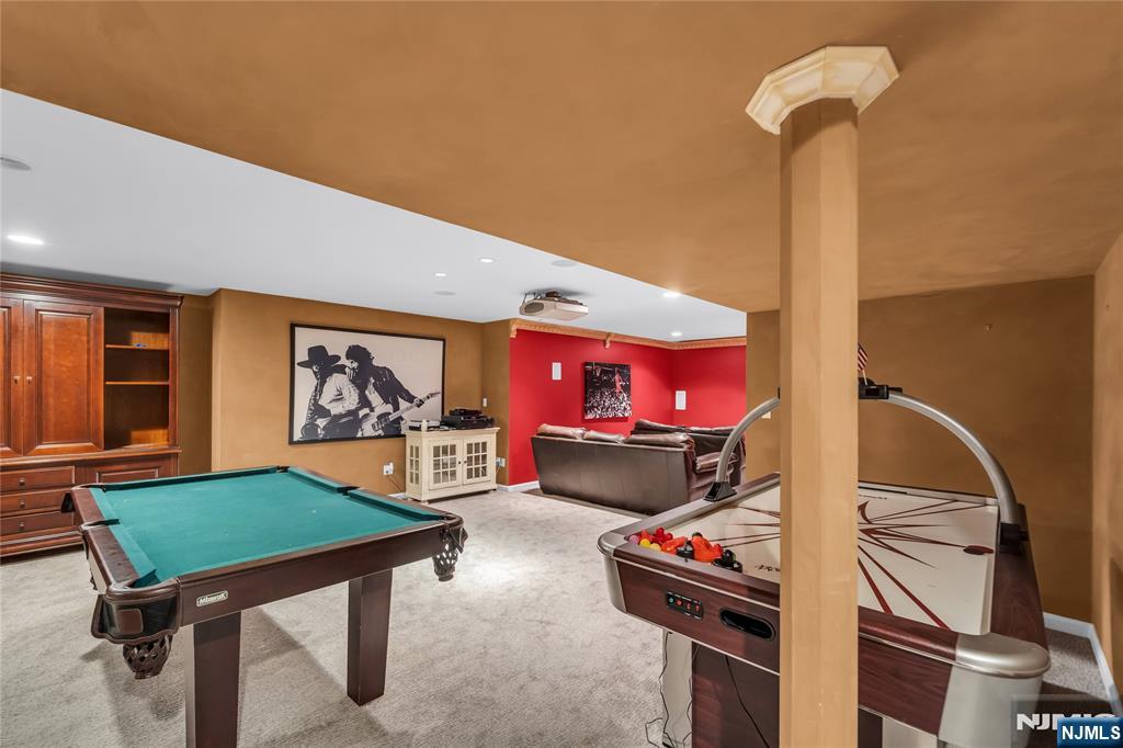136 Tappan Road