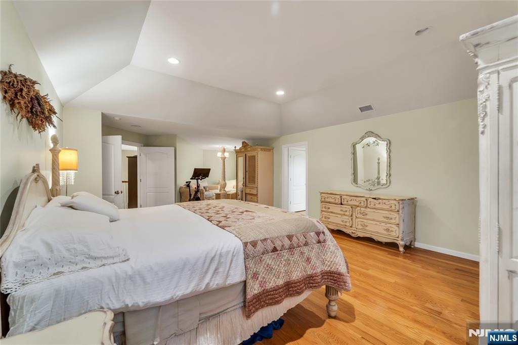 136 Tappan Road