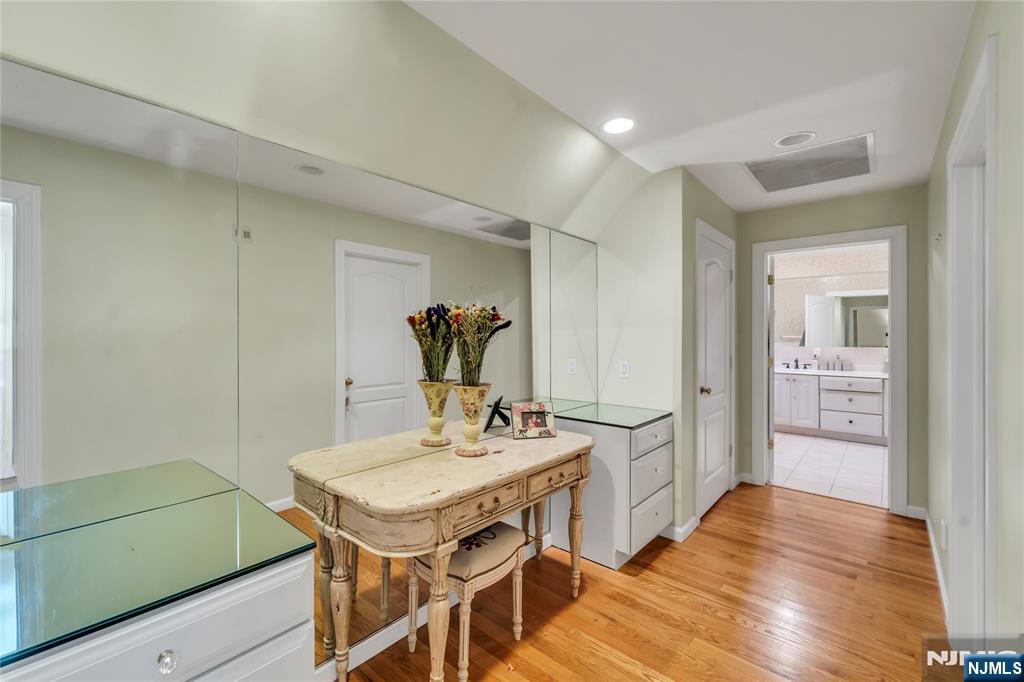 136 Tappan Road