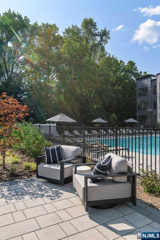 18 Park Avenue 1239
