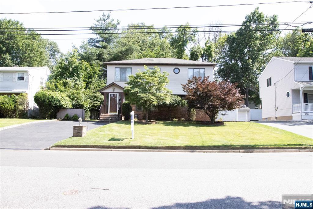 132 Jefferson Avenue