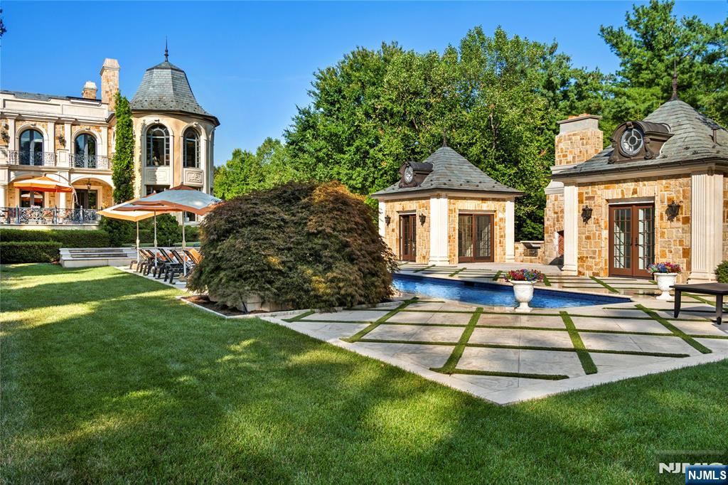 31 Rio Vista Drive