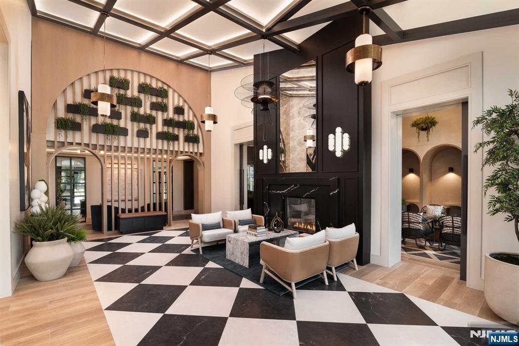 18 Park Avenue 1101