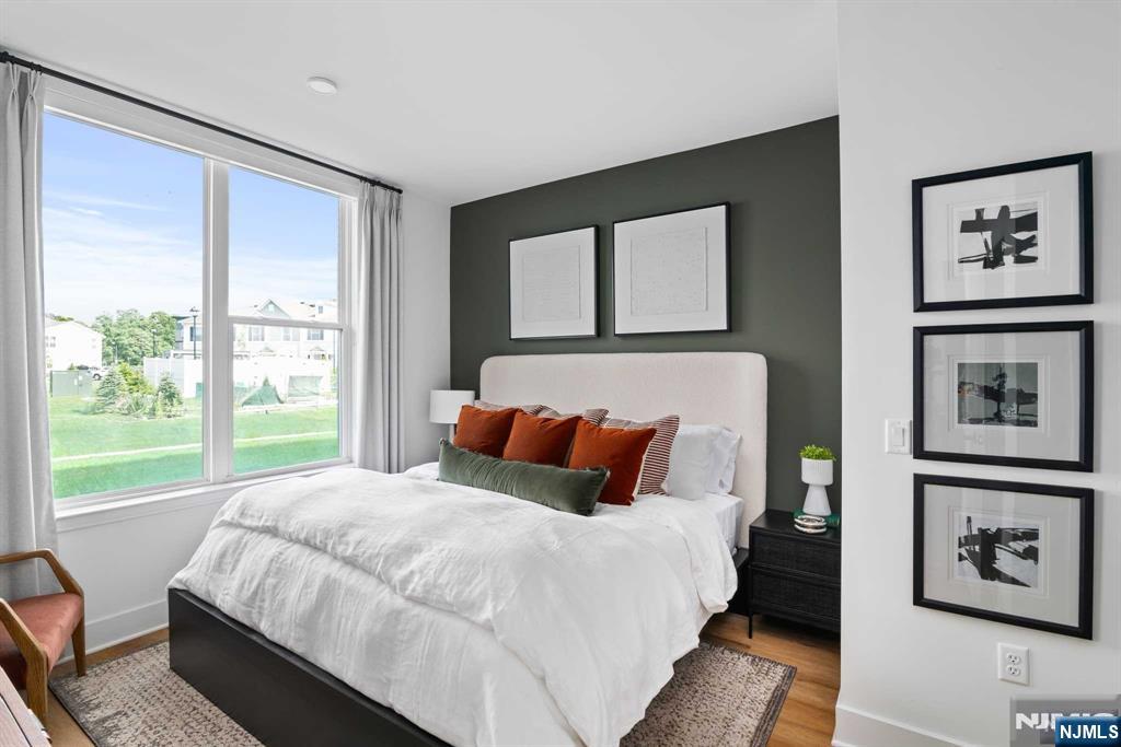18 Park Avenue 1101