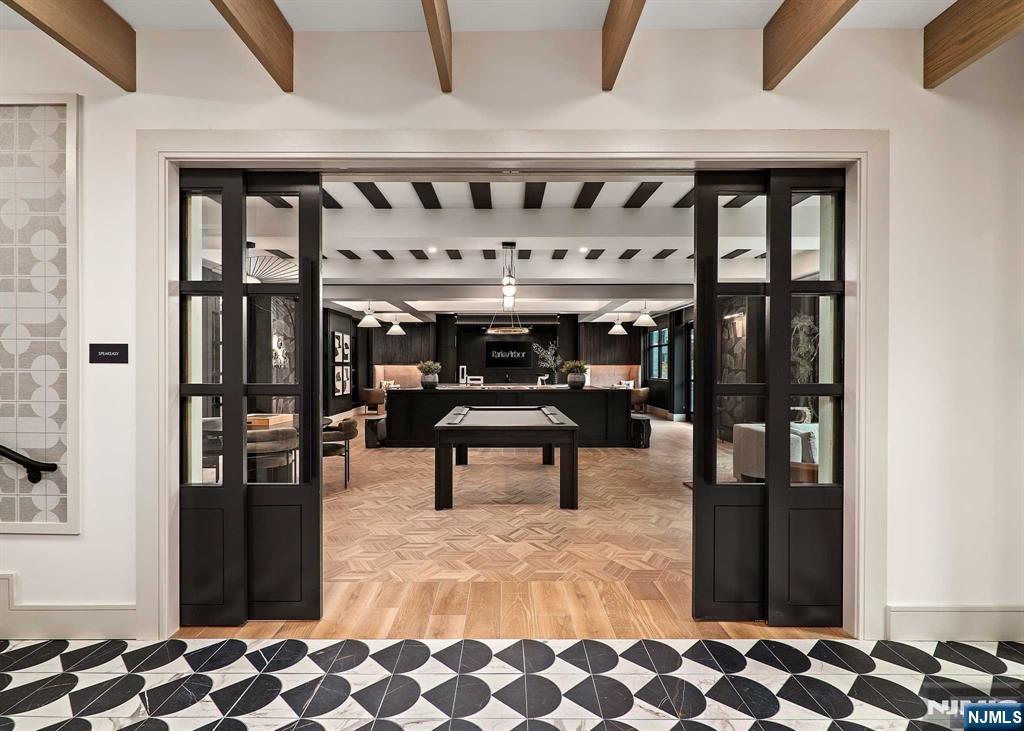 18 Park Avenue 1101