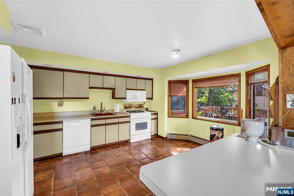 237 Rivervale Road