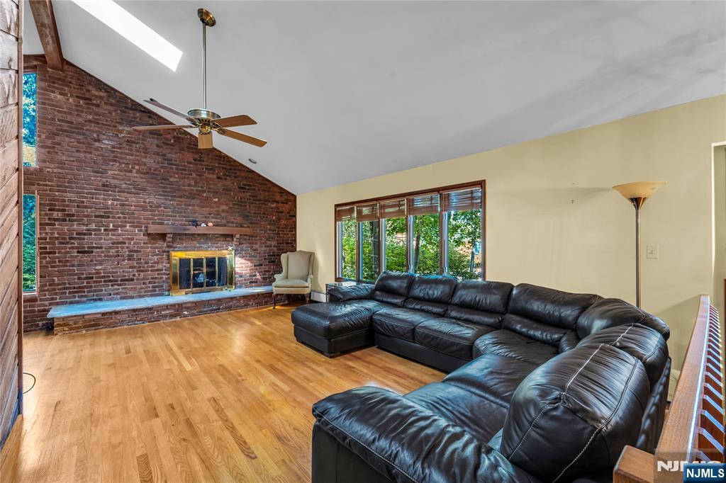 237 Rivervale Road