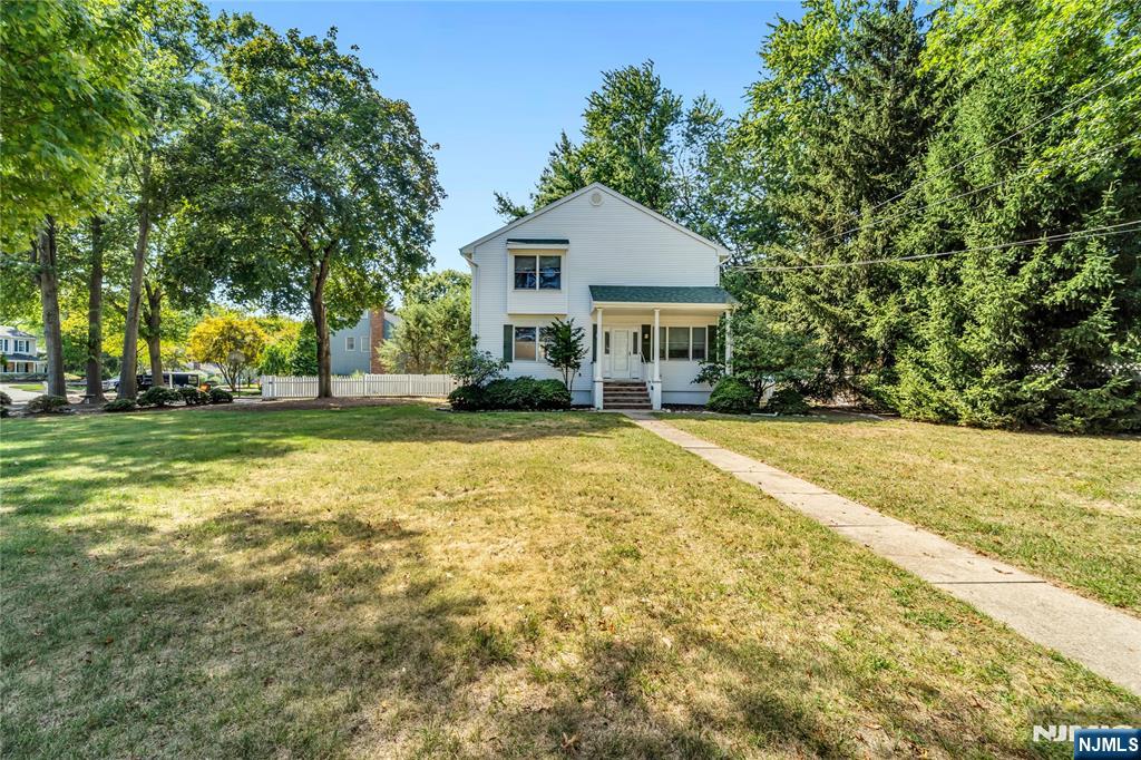 233 Rivervale Road