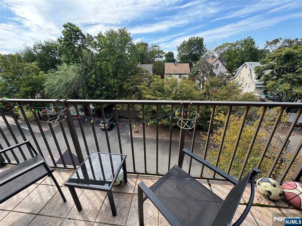 99 Teaneck Road 301