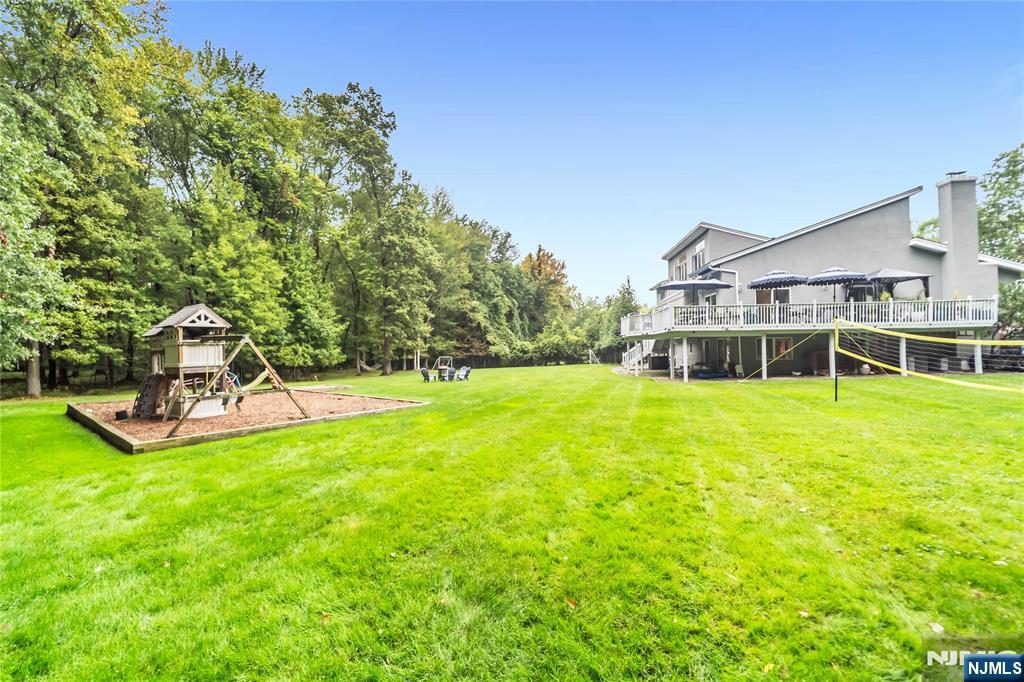 305 Westwind Court