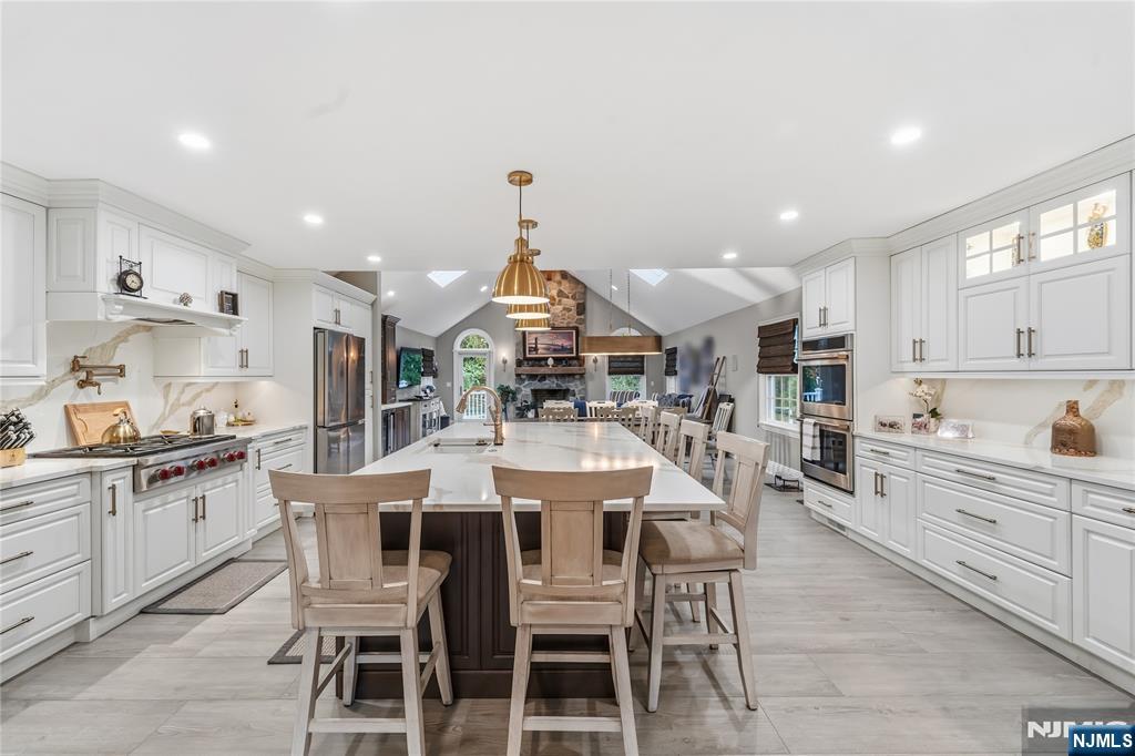 854 Cambridge Road