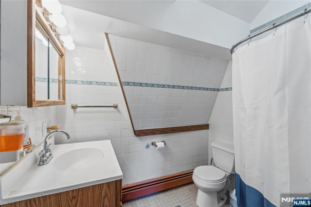 30 Herring Street