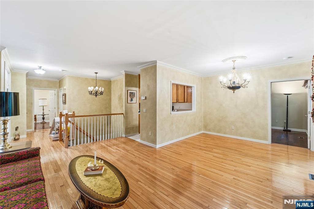 54 Pine Lake Terrace T054