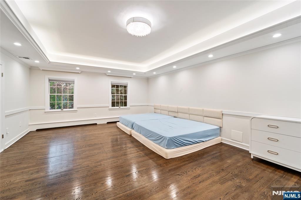 54 Mohawk Avenue