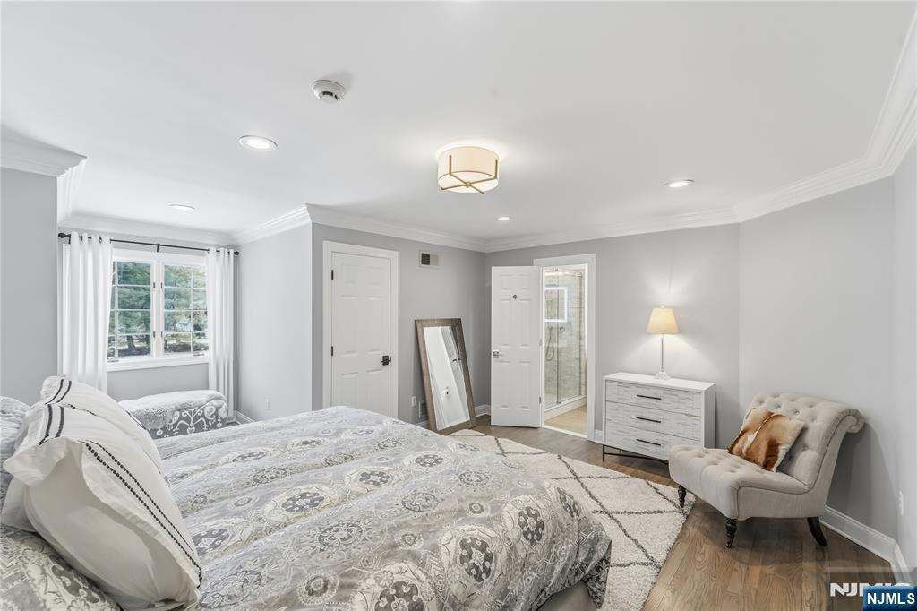 2 Stewart Court
