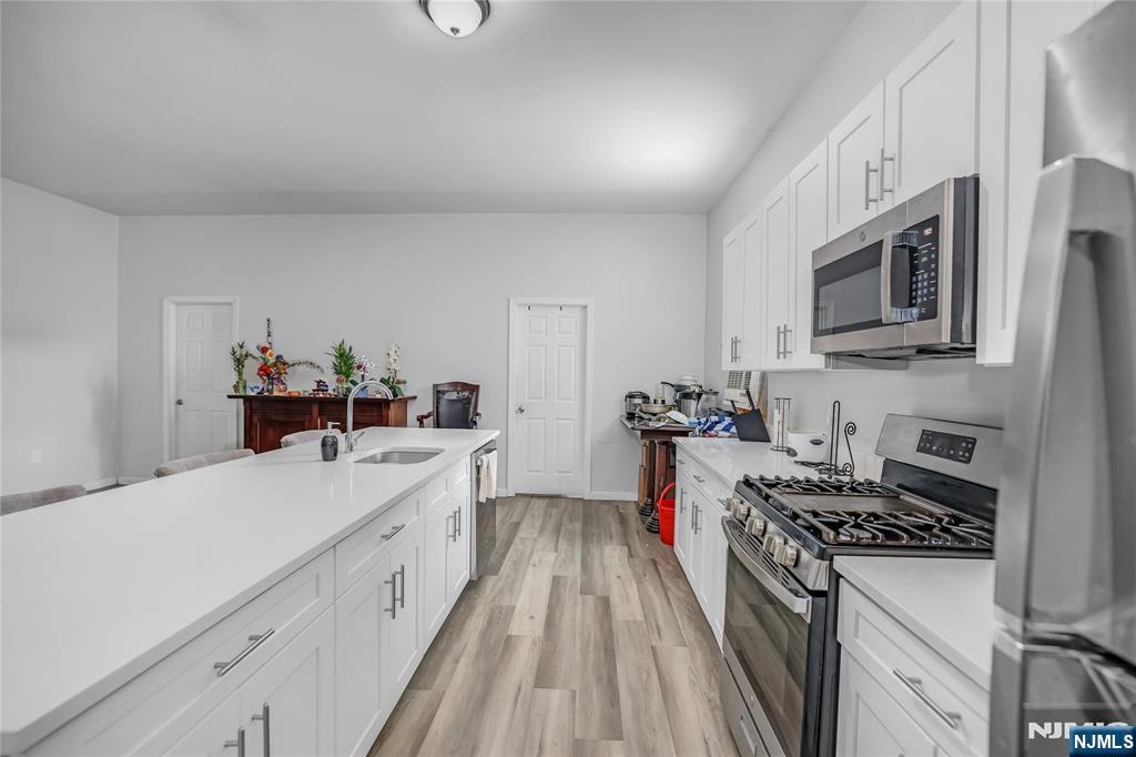 512 Monastery Place 3