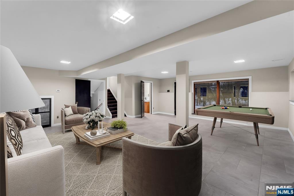 1011 Washington Avenue