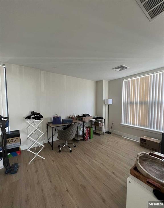 519 Livingston Street 203