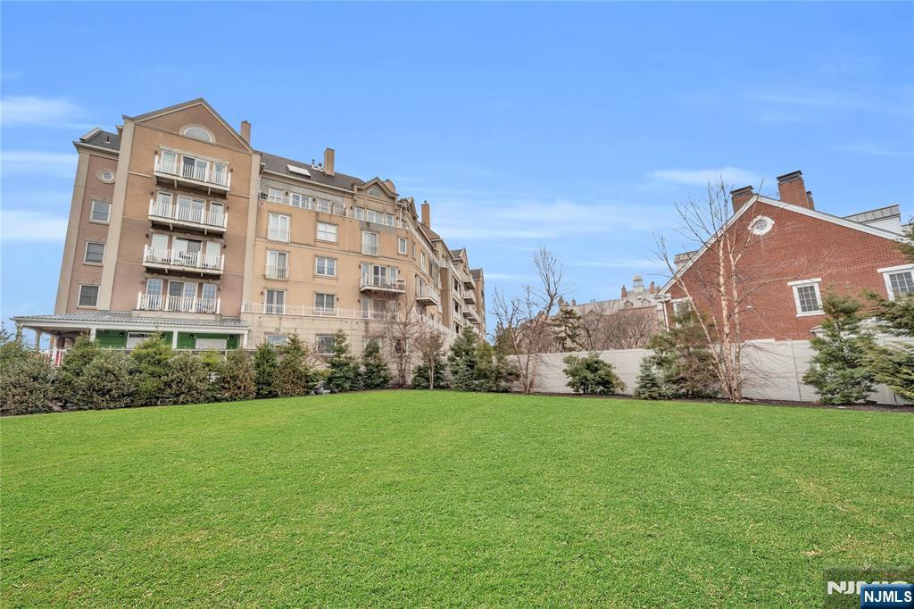 101 Shearwater Court 25