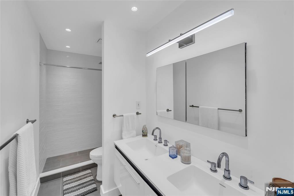 101 Shearwater Court 25