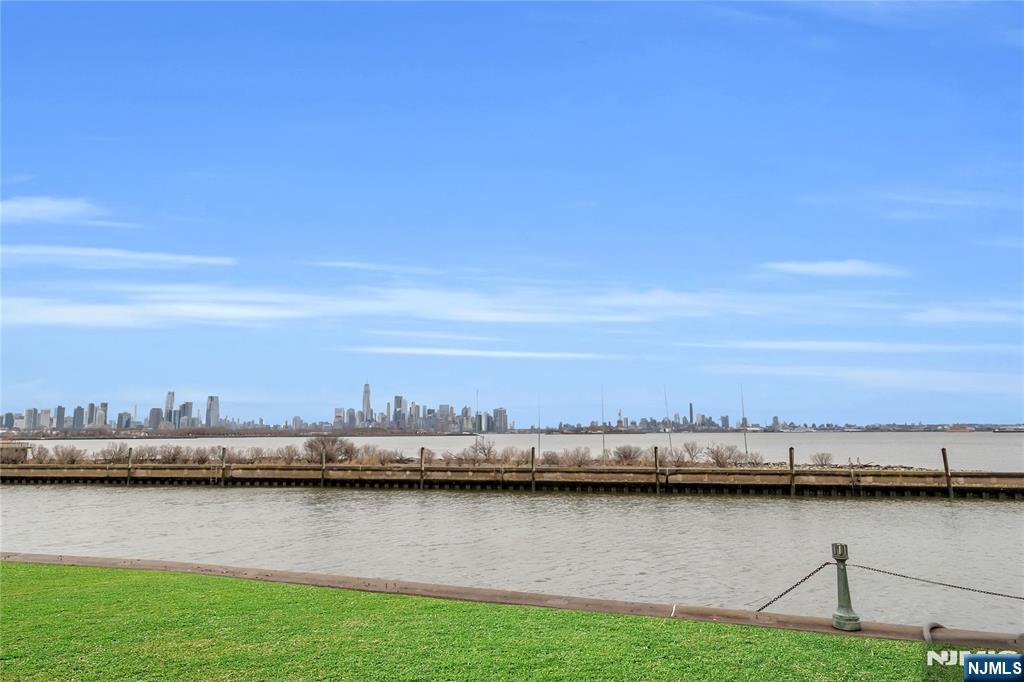 101 Shearwater Court 25