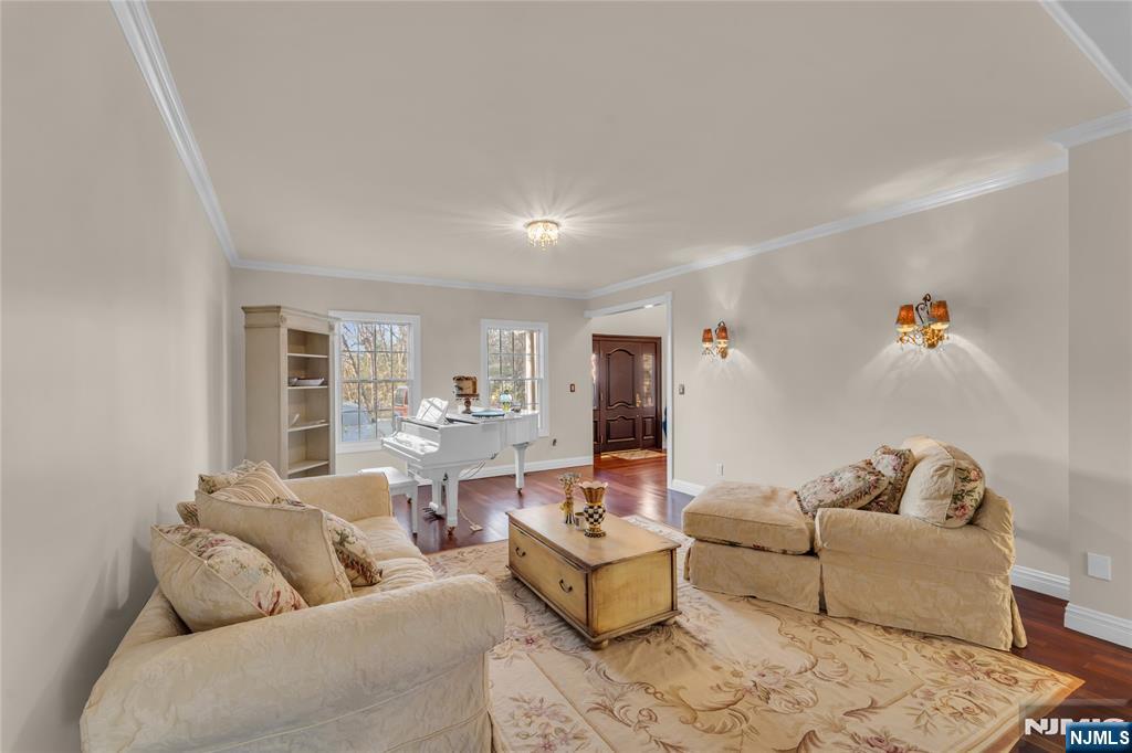 136 Tappan Road