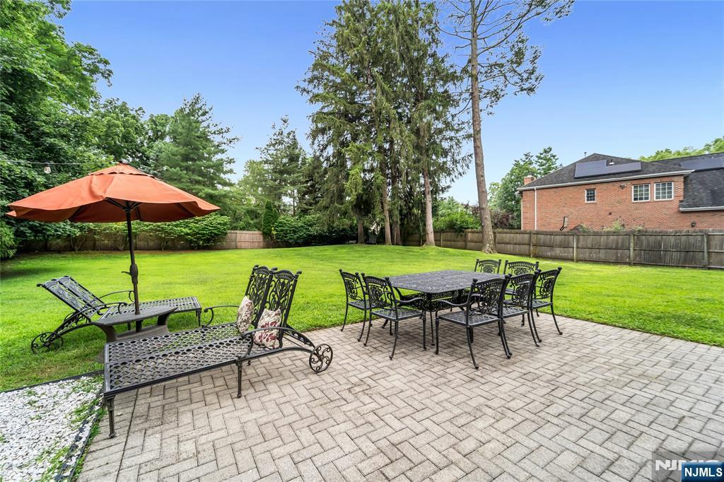 136 Tappan Road