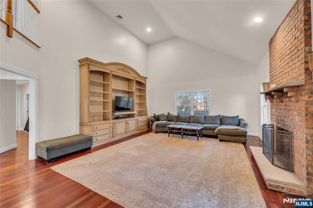 136 Tappan Road