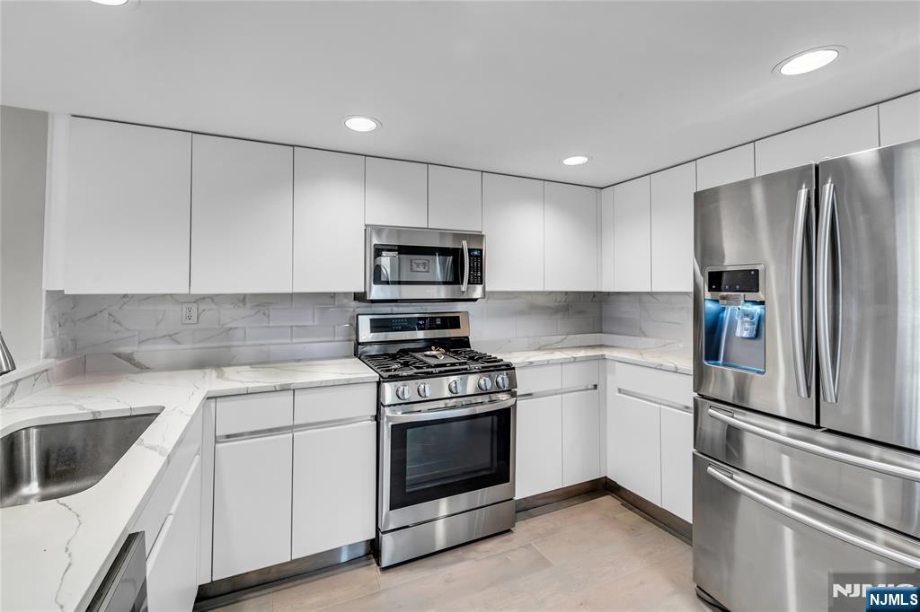 309 Hancock Court M309