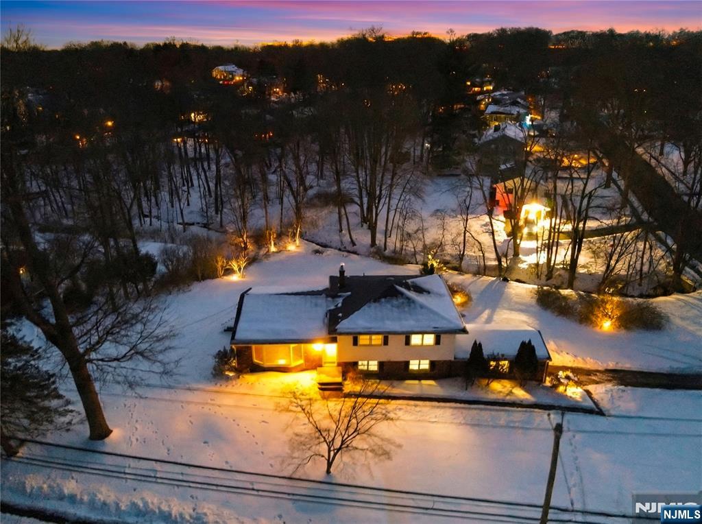 1011 Washington Avenue