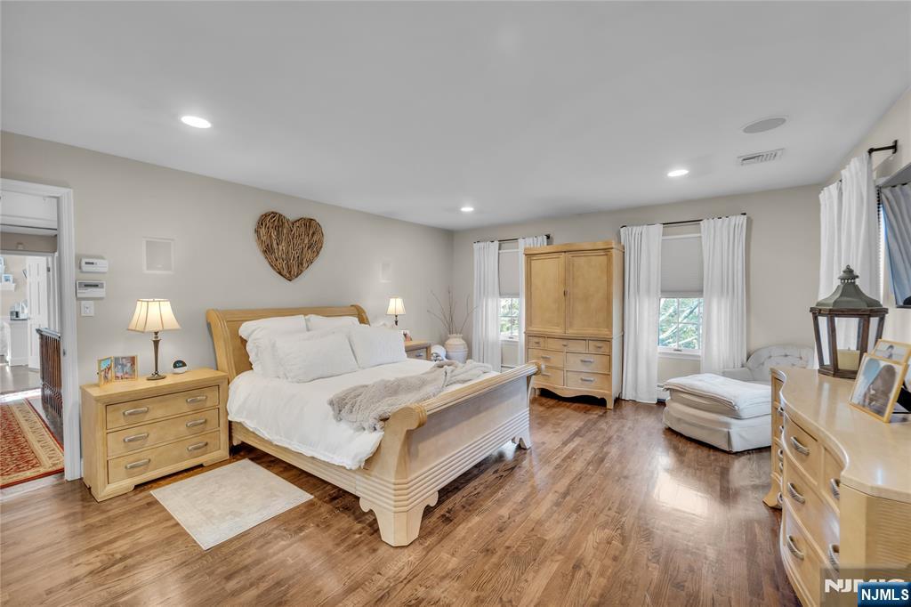 7 Jean Court