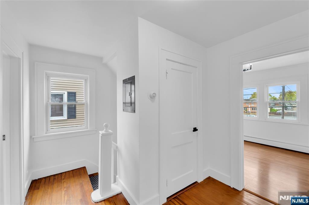 46 Chamberlain Avenue