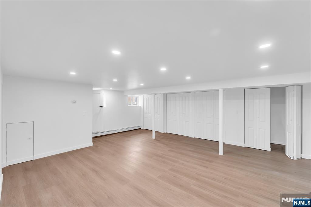 46 Chamberlain Avenue