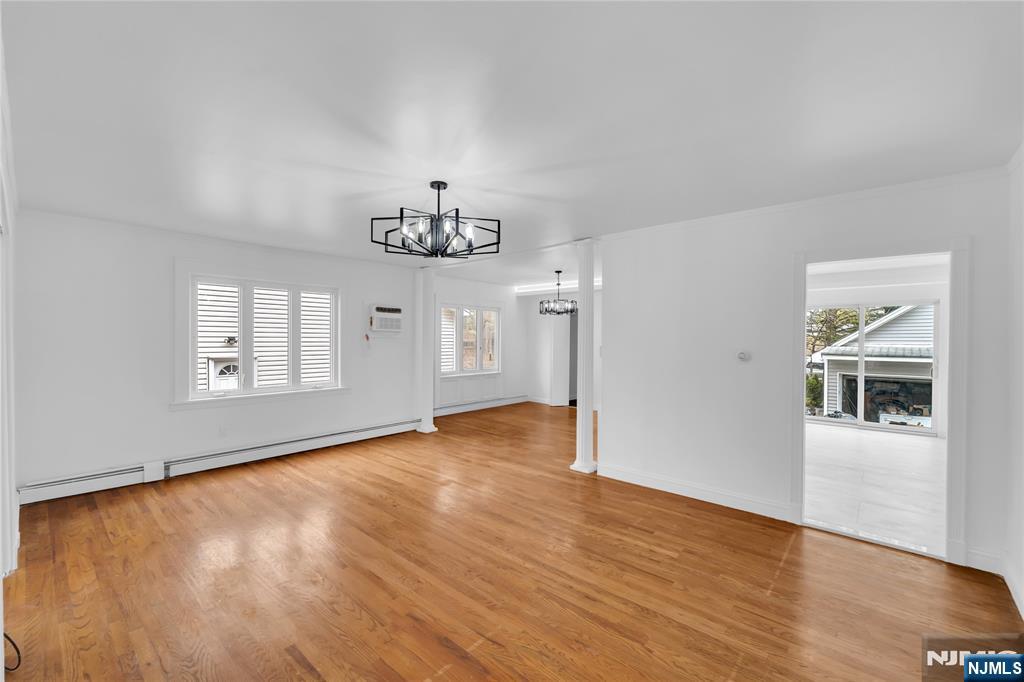 46 Chamberlain Avenue