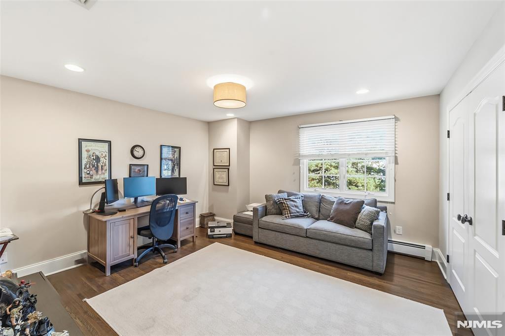 27 Pine Hill Road