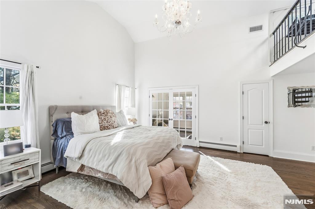 27 Pine Hill Road