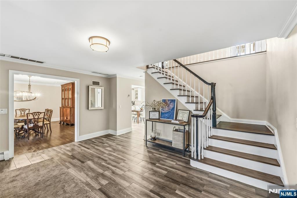 27 Pine Hill Road