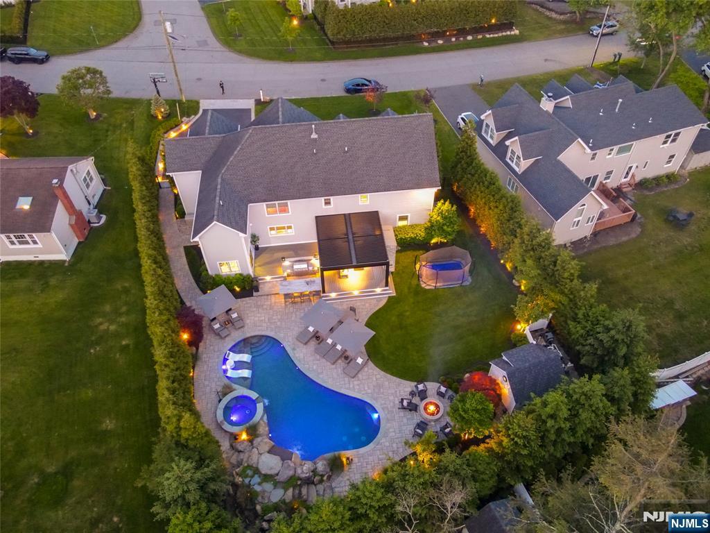 11 Amelia Drive