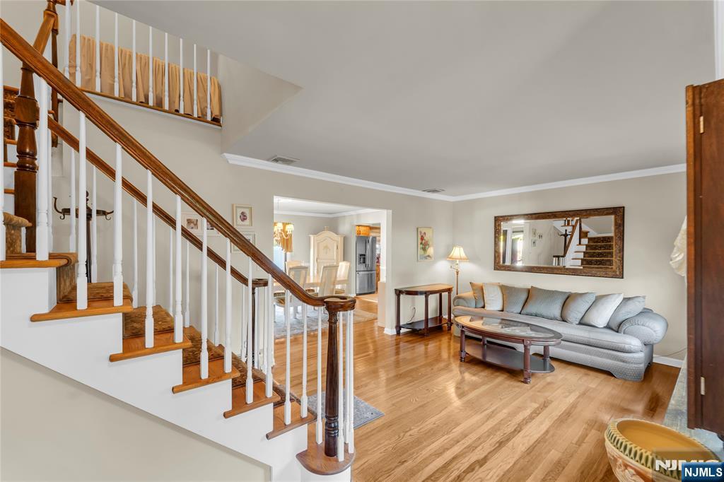 6 Jay Street